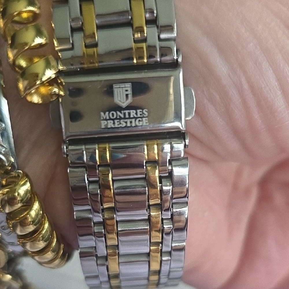 Montres Prestige Camden x Invicta 41mm Green and Gold Men's Watch - Picture 4 of 4